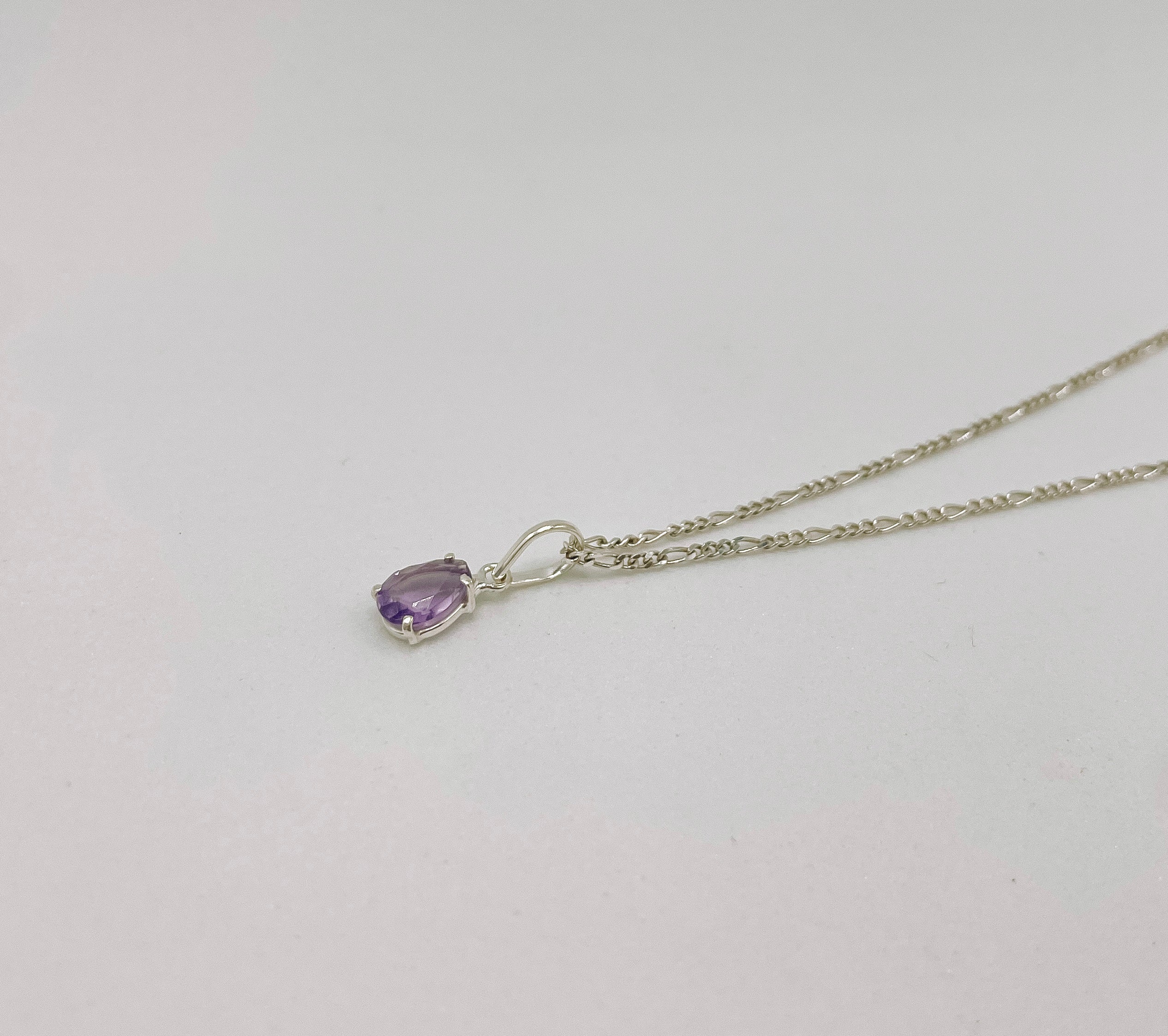 Colar de Ametista Gota Lapidada Prata 925