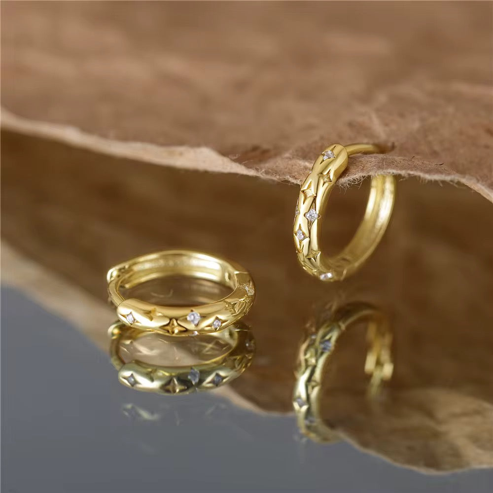 Brinco Argola Click com Estrelas e Zircônia Prata 925 ou Dourado image 1