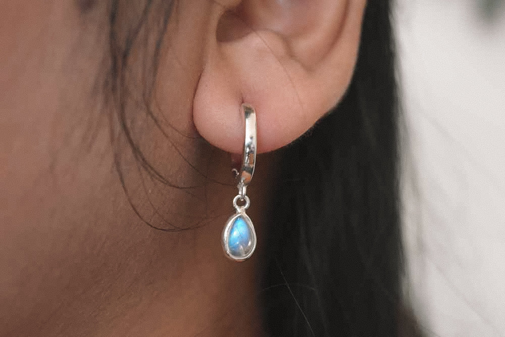 Brinco Argola Pedra da Lua Gota Prata 925 image 0