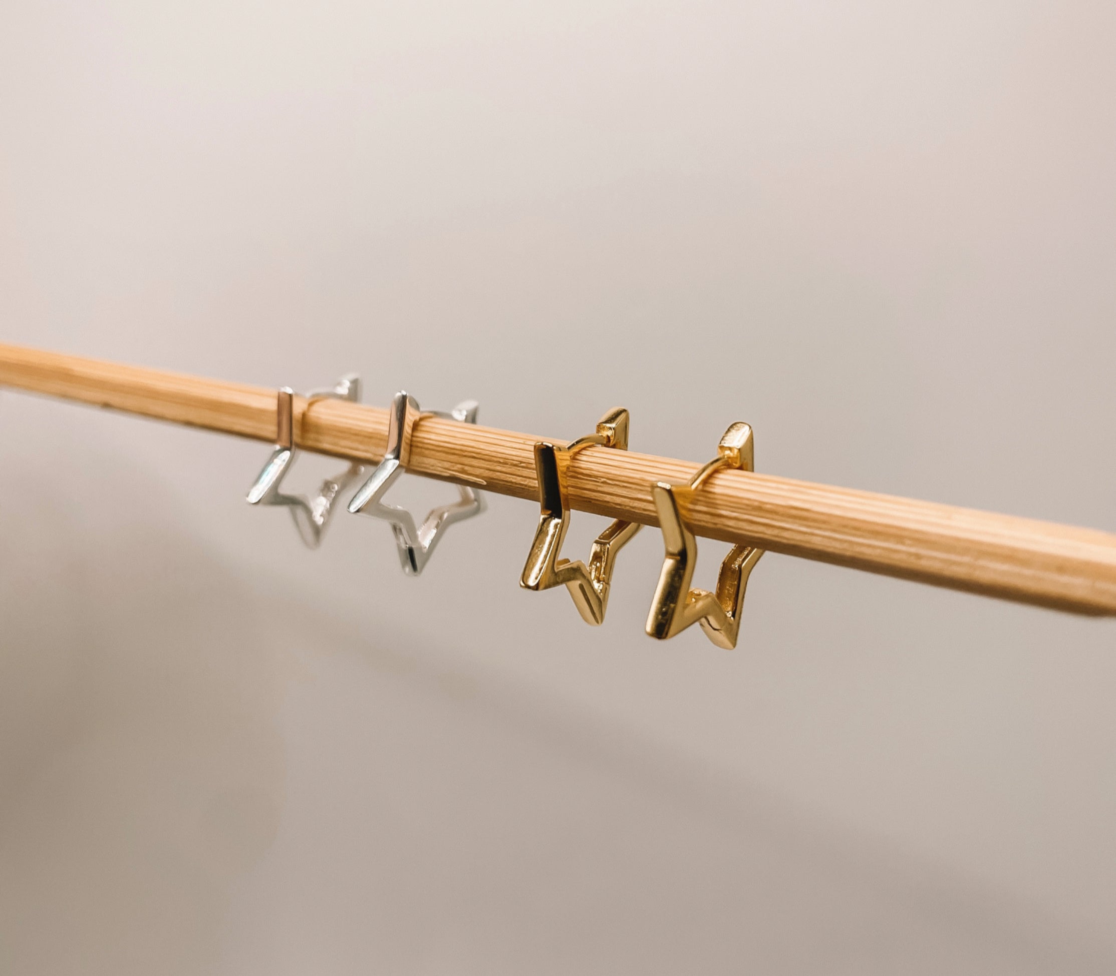 Brinco Argola Click Estrela Prata 925 ou Dourado image 0