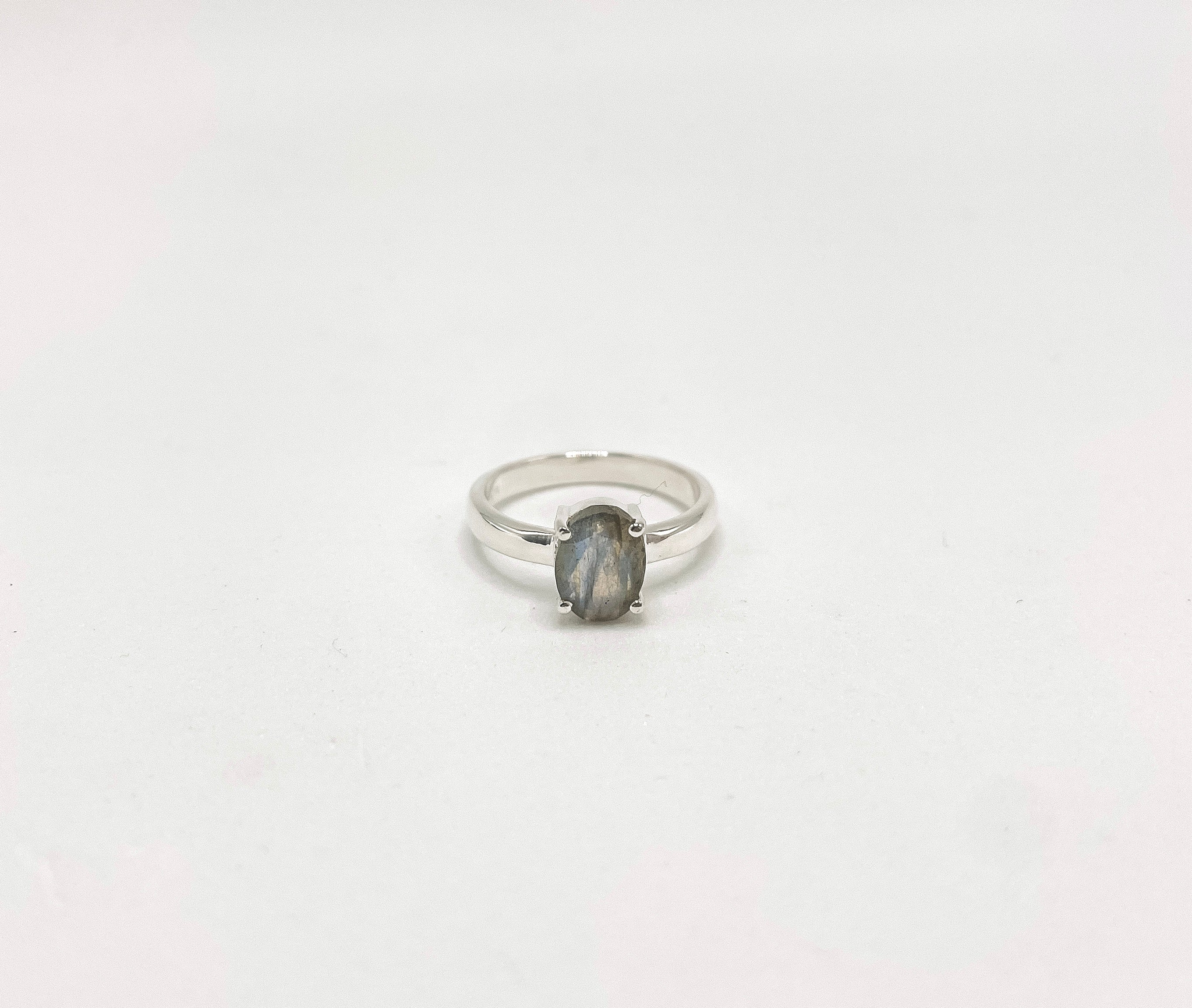 Anel Solitário Labradorita Prata 925 image 3