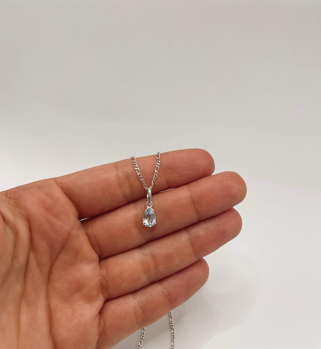 Colar Topázio Azul Gota Prata 925