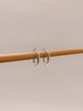 Brinco Argola Click com Formato Oval 2mm x 1.4cm