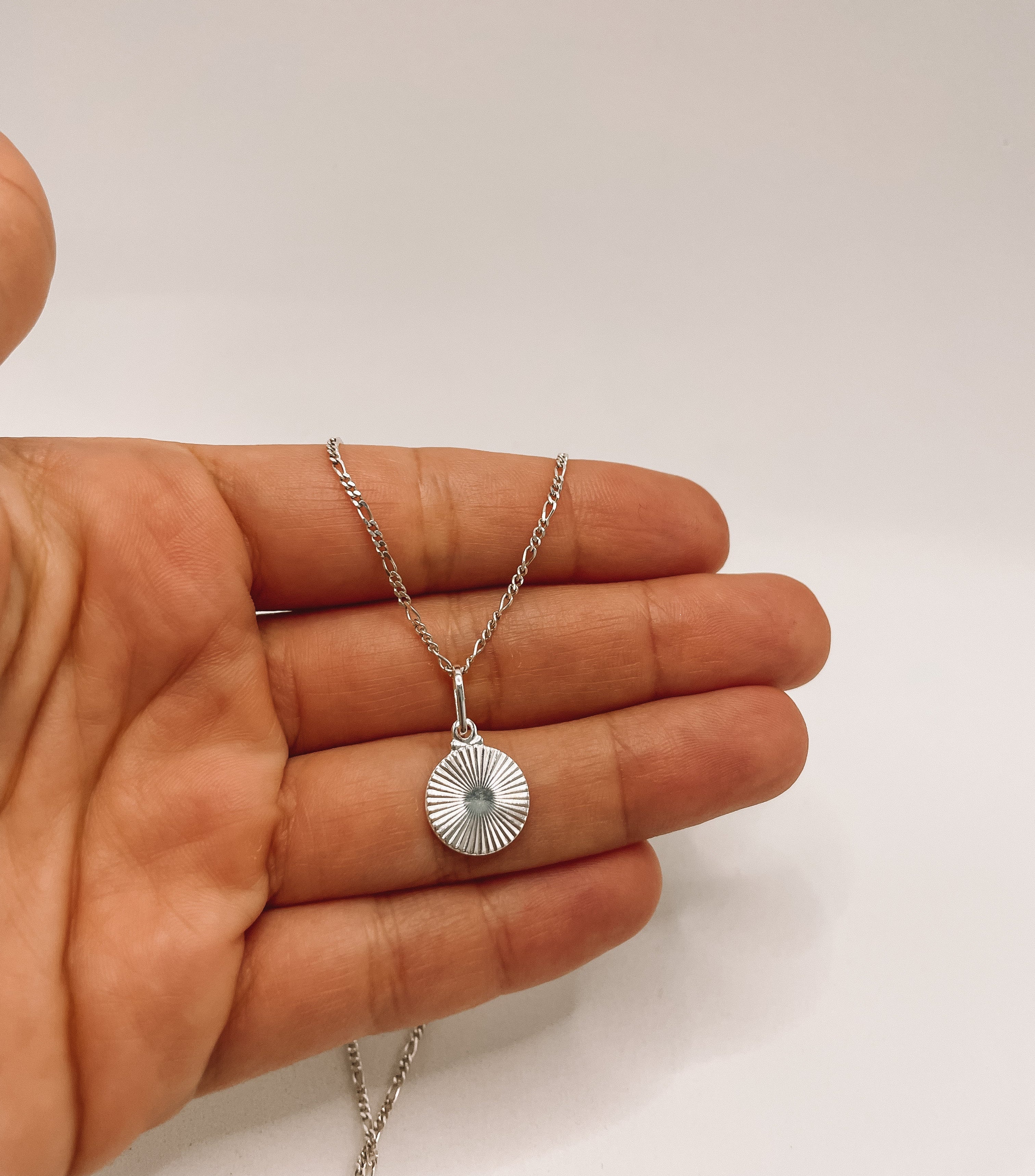 Colar com Pingente Sol Prata 925