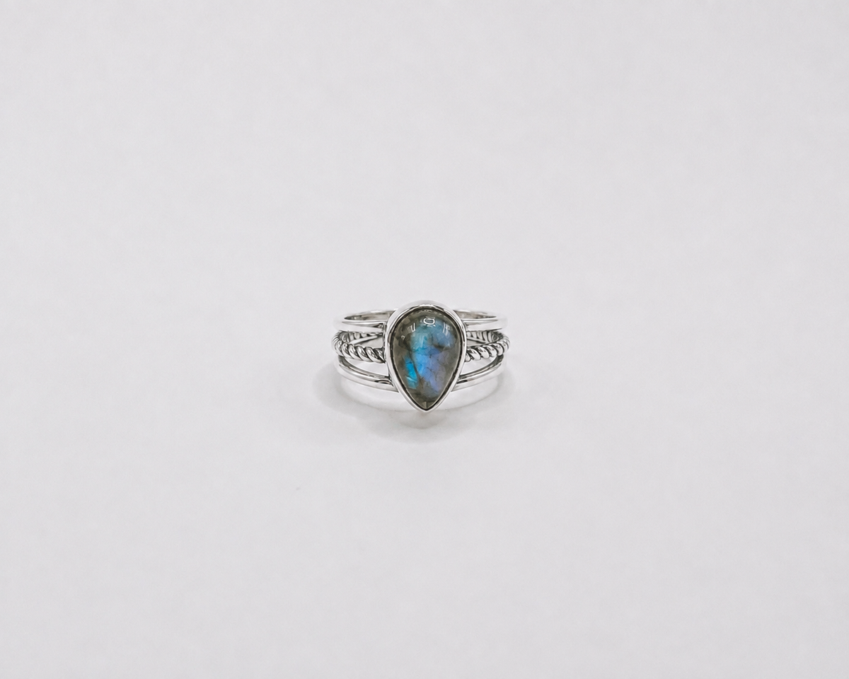 Anel Labradorita Gota Prata 925
