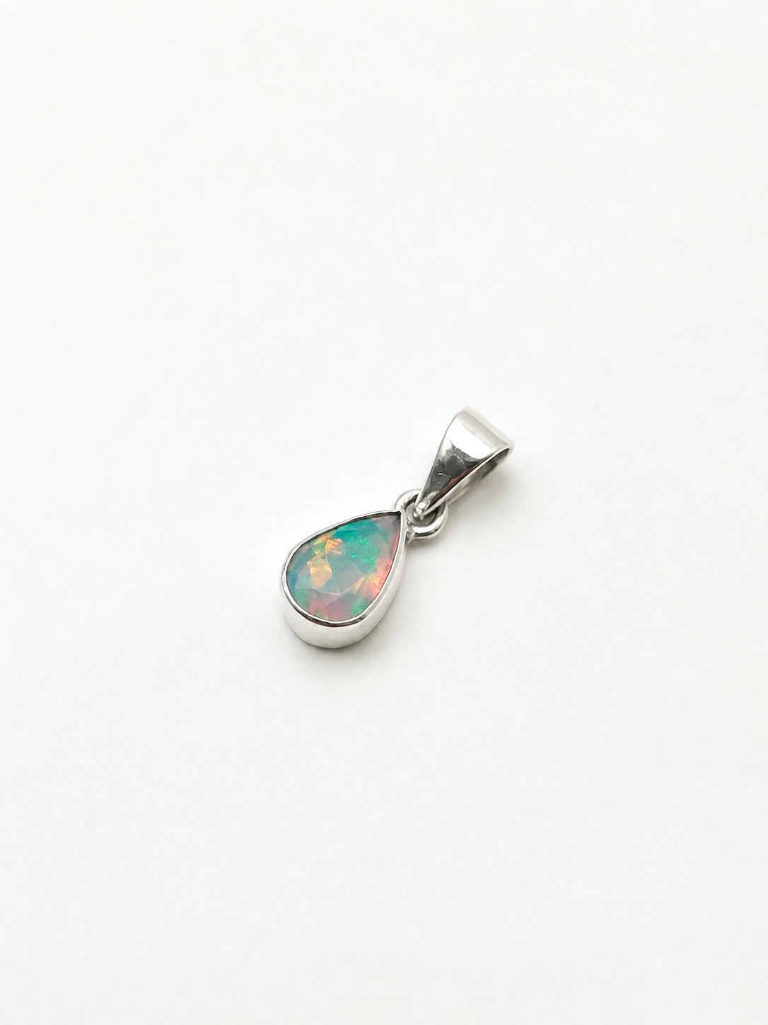Colar Opala Etíope Gota Facetada Prata 925