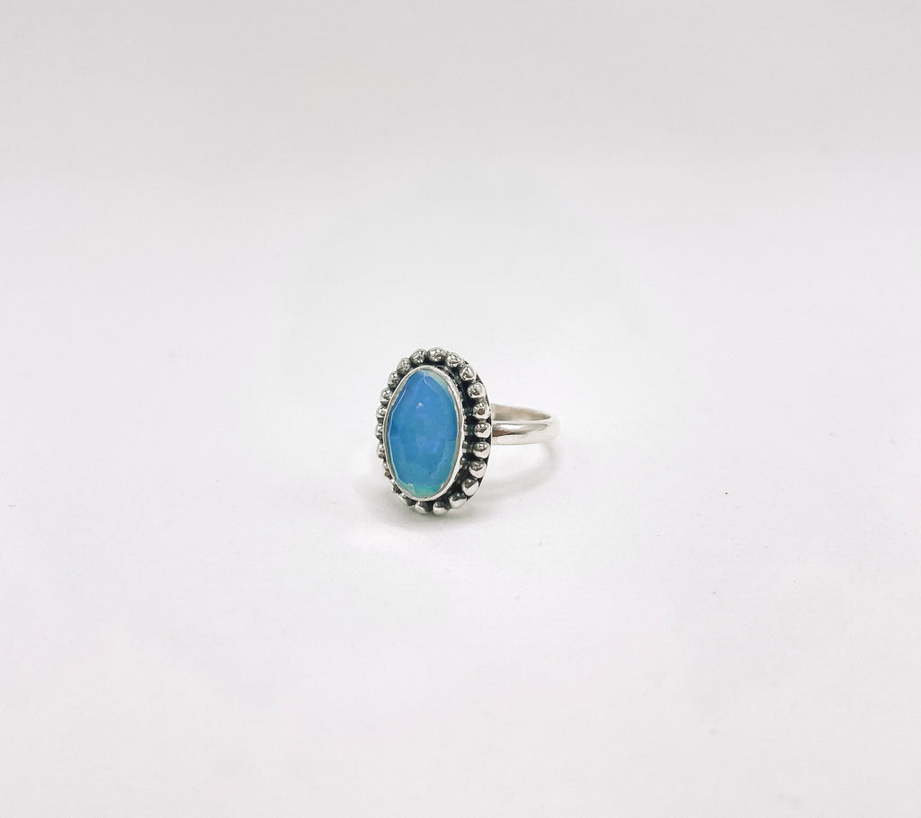 Anel Opala Etíope Azul Facetada Prata 925