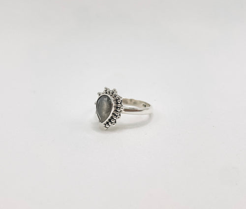 Anel Labradorita Gota Facetada Prata 925