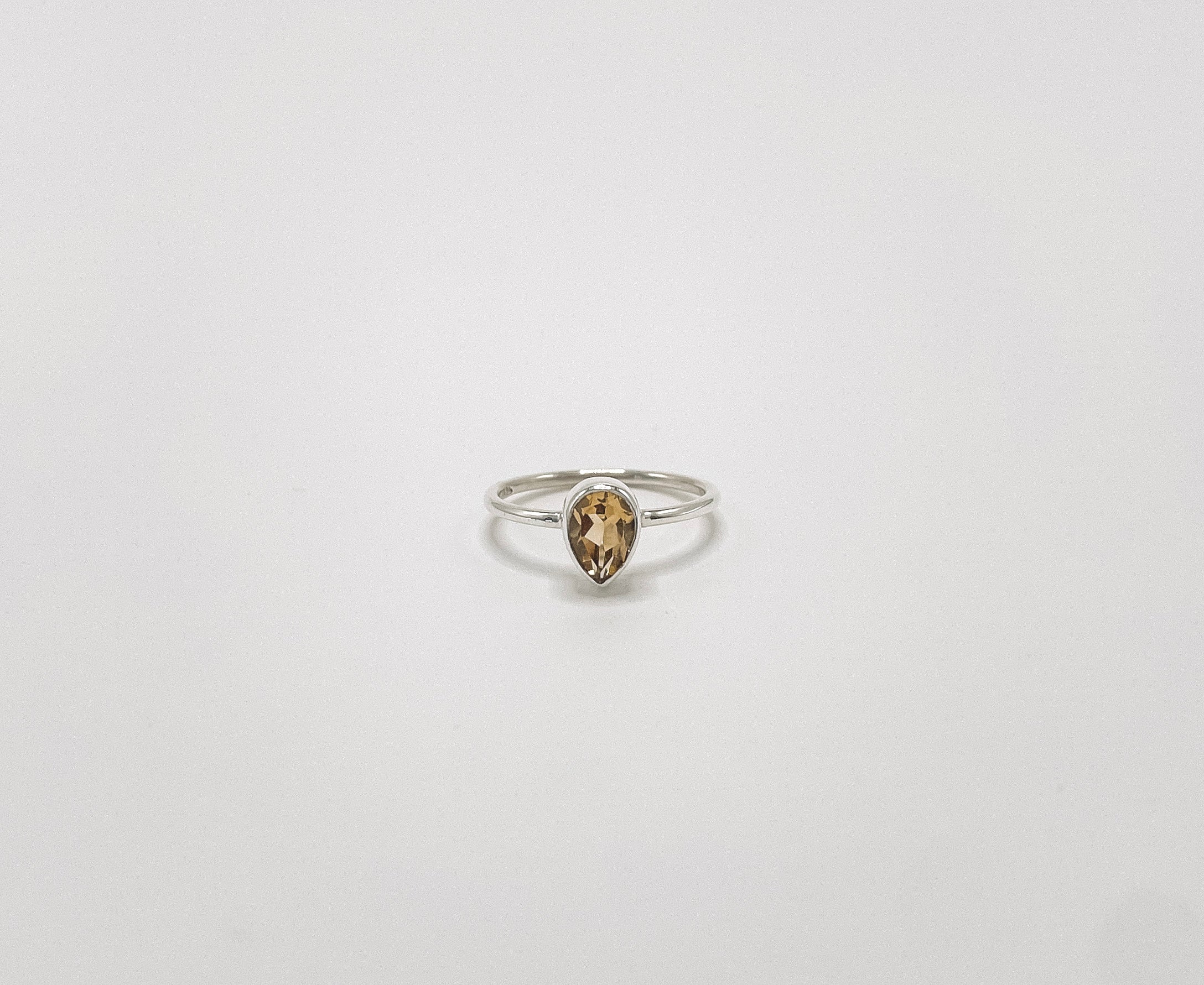 Anel Citrino Gota Prata 925