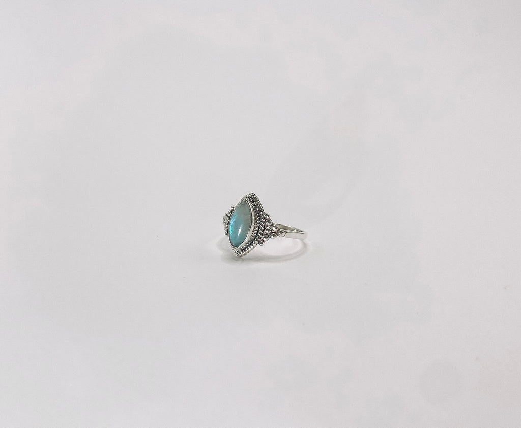 Anel Pedra da Lua Marquise Prata 925