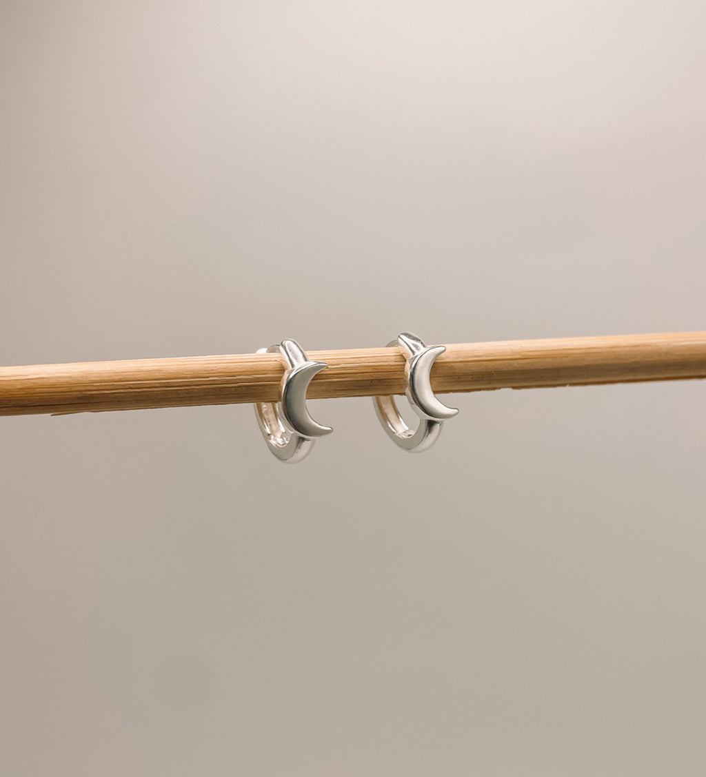 Brinco Argola Click Lua Prata 925 image 0