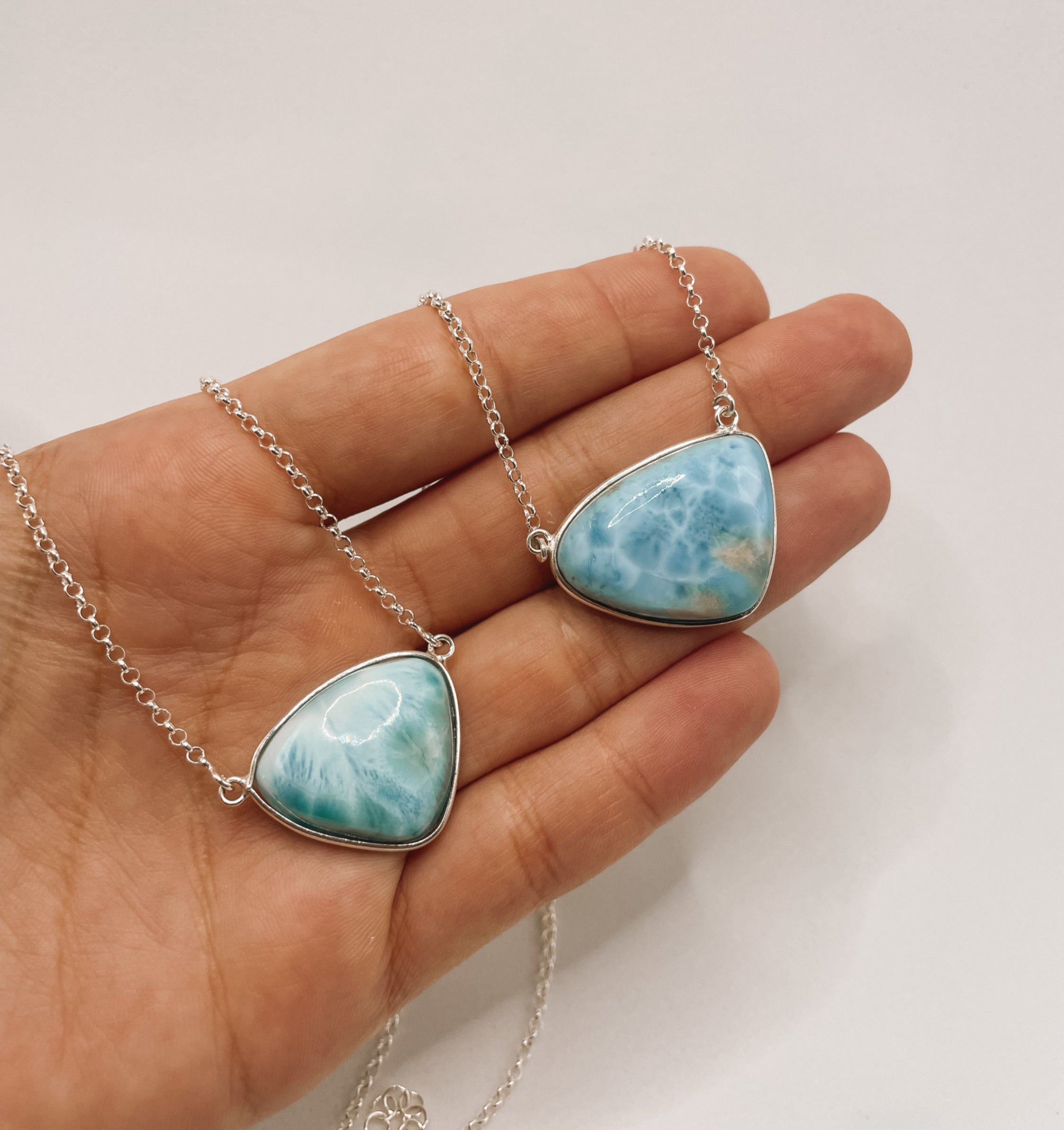 Colar Larimar Triângulo Prata 925 image 0