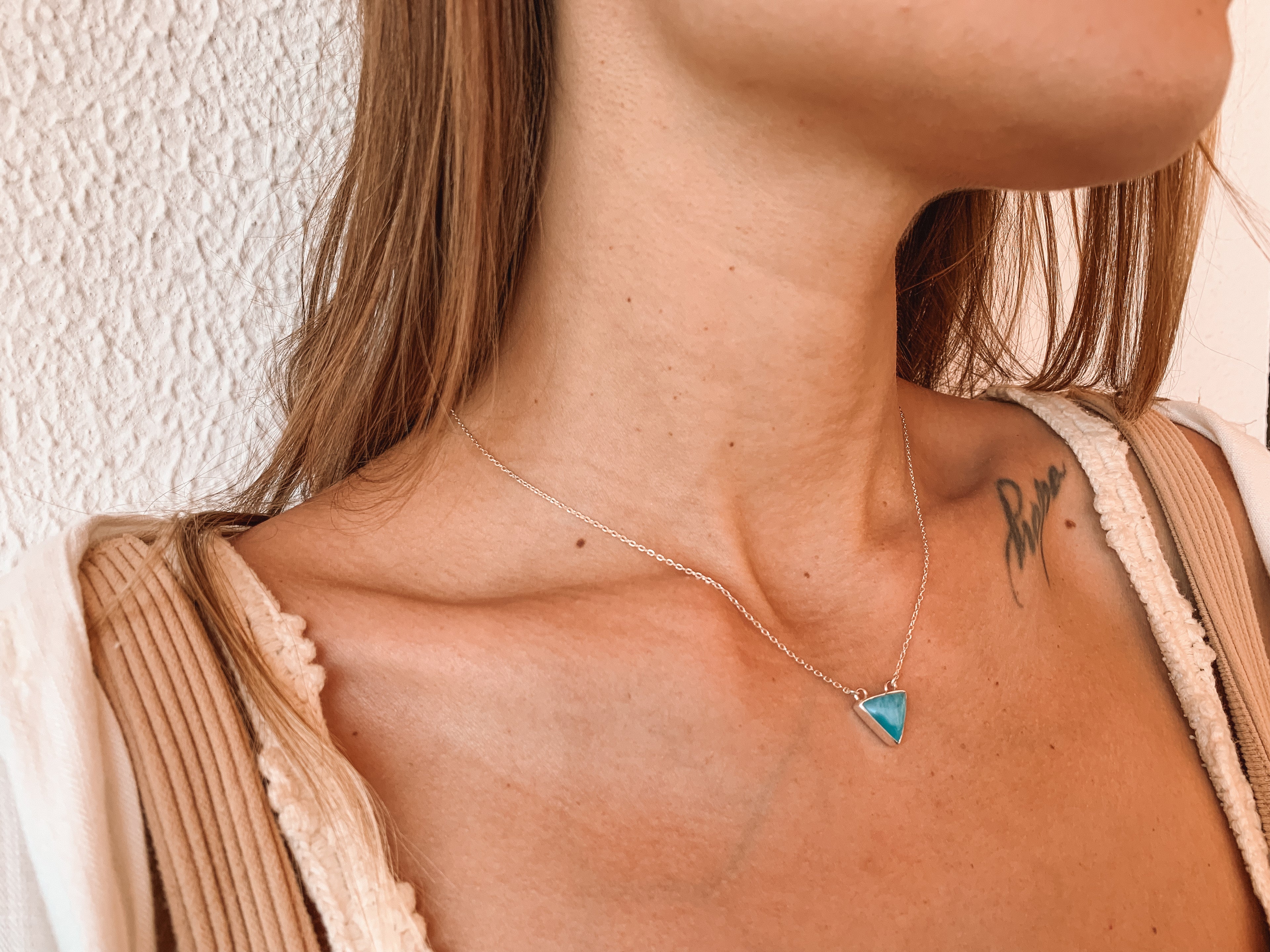 Colar Larimar Triângulo Prata 925 image 4